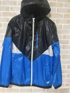 adidas ナイロンジャケット フード付き マルチカラー