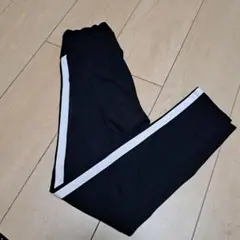 ユニクロ　レギンス　パンツ　ボトムス