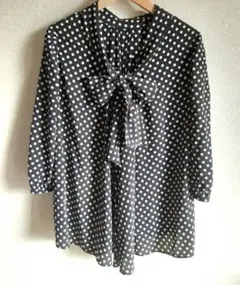INED ドットボウタイブラウス　水玉模様 五分袖とろみブラウス リボン付き　黒
