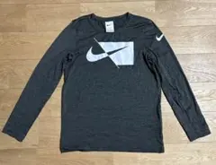 Nike ロンT ダークグレーM 140cm 150cm ナイキ　ドライフィット