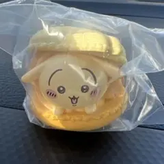 ちいかわキャラマカロン　ガチャ うさぎ￼♡