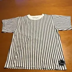 美品　アニエス・ベーロゴ入りティーシャツ