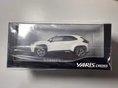 トヨタ ヤリスクロス ミニカー ホワイトパールのサムネイル