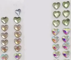 【残り1点】ネイルパーツ　ちゅるんリボン赤　ハートビジュー　バレンタイン