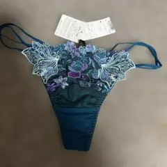 Item thumbnail for item ef449023-9473-4268-b020-7b1260c15737