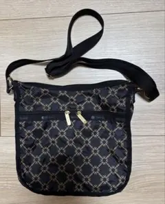 Item thumbnail for item 60ac8ce0-4e4e-41e9-8092-95cc61037bcb