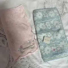 売り切り最終値❗️アフタヌーンティー&ローラアシュレイハンカチ２枚セット新品未使用