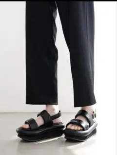 新品・お買い得⭐︎厚底アンクルストラップサンダルのサムネイル