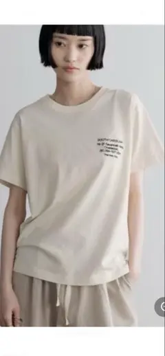 今期夏物ローリーズファーム　ロゴTシャツのサムネイル