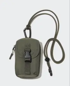 UNIQLO サコッシュ　ポーチ　カーキのサムネイル