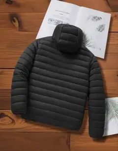 超特大　メンズ　ダウンジャケット⁉️　フード付きコート　黒