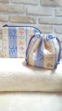 ☆ L字型ファスナーポーチとミニ巾着のセット ☆カントリー風