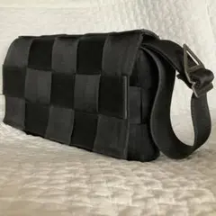 ボッテガヴェネタ　ウェビング　イントレチャート　クロスボディ　スモール　カセット