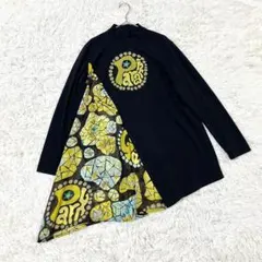 トクコプルミエヴォル トランプ柄 フリル 長袖ブラウス 総柄