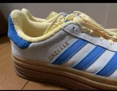 adidas gazelle bold ブルー／イエロー