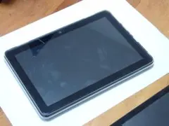 Fire HD 8 タブレット 第10世代　保護ガラスフィルム、カバー付きのサムネイル