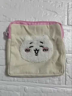 「大人気キャラクター」ちいかわ ポーチ