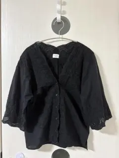URBAN RESEARCH DOORS 刺繍ブラウス 五分袖 ブラック