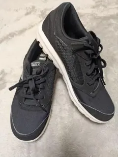 スケッチャーズ　スニーカー　軽量　クッション性　メッシュ　ローカット　美品