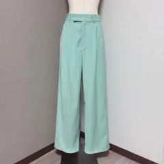 ローリーズファーム センタープレス タック パンツ ミントグリーン Mサイズ