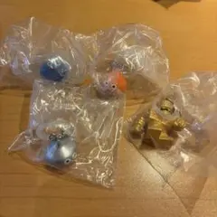 ドラゴンクエスト めじるしチャーム フィギュアコレクション スライム3種ゴーレム