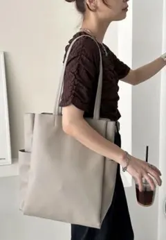 DISCOAT A4対応仕切りトートバッグ グレーベージュ 通勤 通学