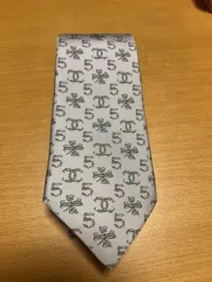 Item thumbnail for item 81327015-1cee-4a0d-ad1d-5fc1cd356069