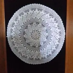 ホワイトレース編み円形マット
