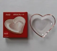 【新品未使用】コカ・コーラハート型ガラスプレート 1枚 かわいい食器 インテリアのサムネイル