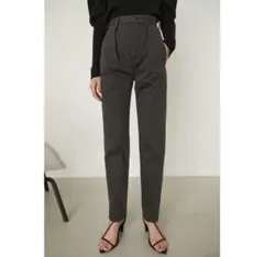 RIM.ARK(リムアーク)Tuck denimデニムパンツのサムネイル