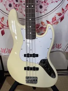 Fender Jazz Bass Made in Japan完動品ですのサムネイル