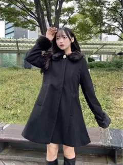 パールブローチ付きファーフレアコート[ze786]