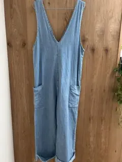ZARA　デニム　Vネック　ジャンプスーツ　オールインワン