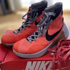 NIKE せむ吉さん検討中