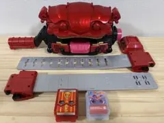 画面ライダーガヴ　DX変身ベルトガヴ　ゴチゾウセット