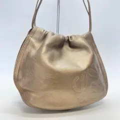 【美品】ロエベ ゴールドショルダーバッグ ナッパレザー アナグラム 巾着