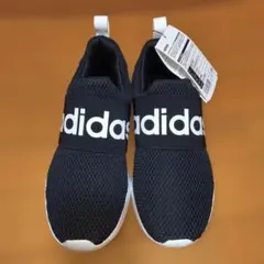 Y*5様 アディダス（adidas）のライト レーサー アダプト 4.0