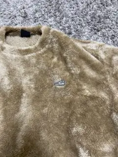 ニューバランス　ベージュ フリース トレーナー