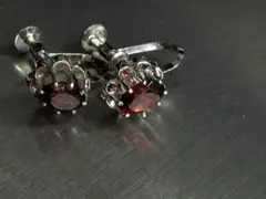アンバー（琥珀）装飾 シルバーピアス フラワーモチーフ 【76】 - メルカリ