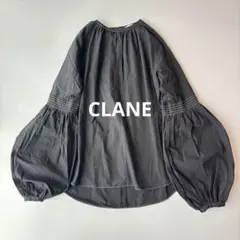 CLANE SHIRRING PUFF SLEEVE TOPS ブラック　黒　1