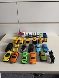 トミカまとめ売り 33台 - メルカリ
