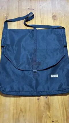 Item thumbnail for item 08626e6c-742c-4fd5-9ea0-9f110d075a20