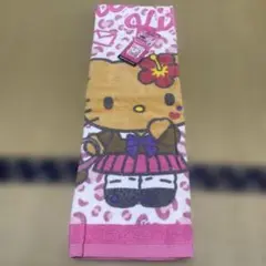 ハローキティ バスタオル ギャルキティ　しまむら　ピンクヒョウ柄のサムネイル