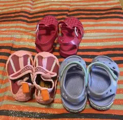 子供用サンダル（クロックス、AQUAマリンシューズ）