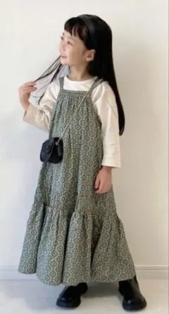 キッズ ノースリーブ ワンピース 総柄 ティアードのサムネイル