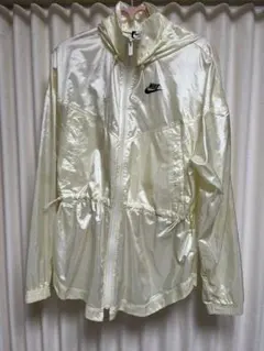 Nike フード付きジャケット S 淡い黄色