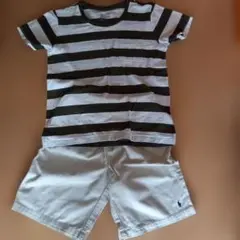 子ども服　上下２点セットのサムネイル