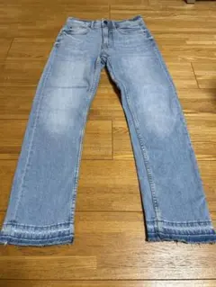 ZARA ライトブルー ストレートデニム 32