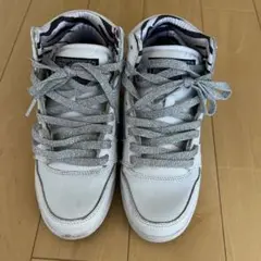 VANS スニーカー