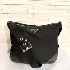 PRADA プラダ ショルダーバッグ ナイロン ブラック 三角ロゴ メンズのサムネイル